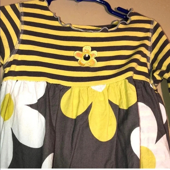 BOUTIQUE SET EUC GIRLS TOP PANTS BOTTOM LEGGINGS FLORAL SUMMER STRIPES SIZE 4 - Picture 3 of 6
